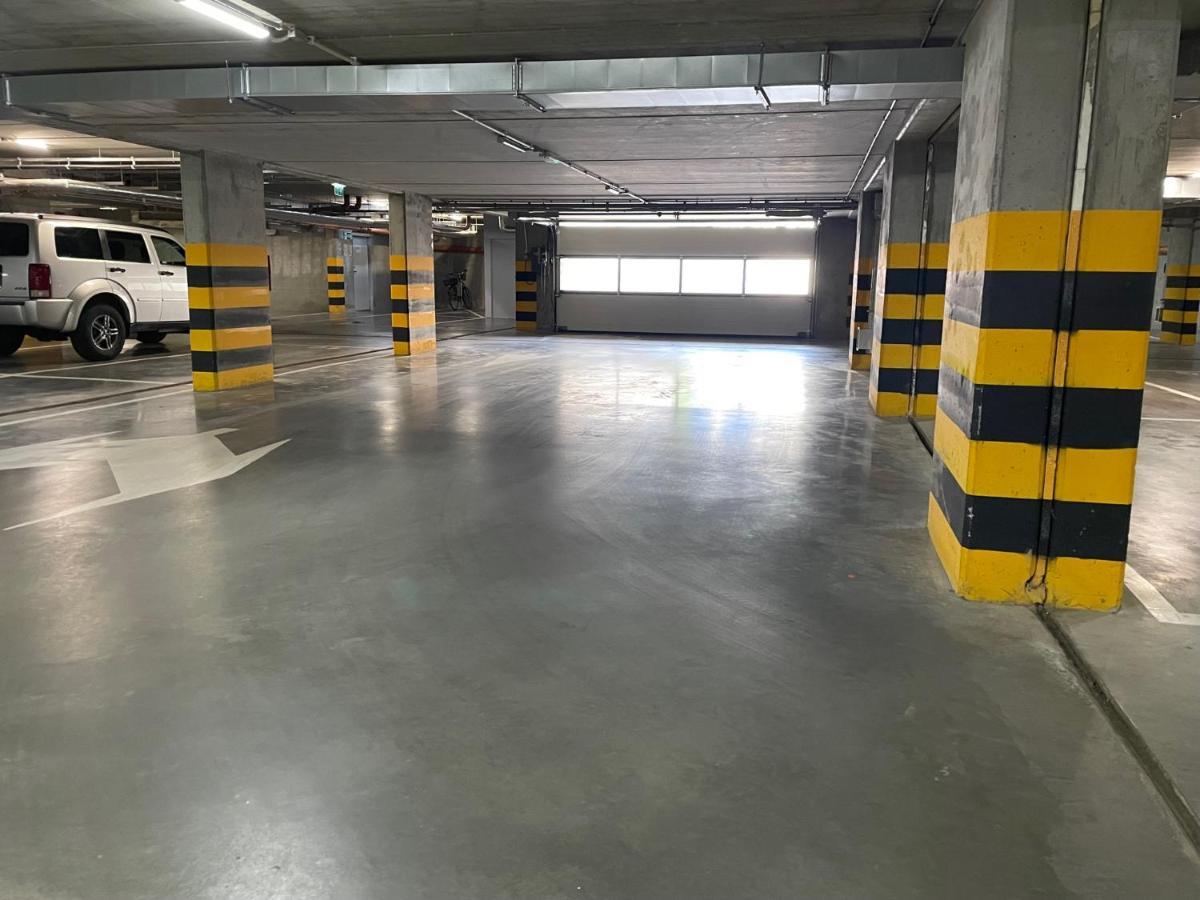 Apartament Merkury z parkingiem Torun Bagian luar foto