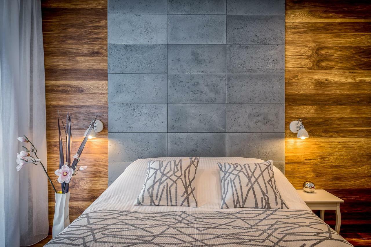 Apartament Merkury z parkingiem Torun Bagian luar foto